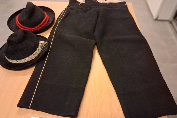 Orginal Sarner Trachtenteile