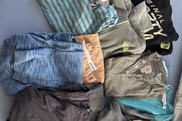 Kleiderpaket Jungs 8-12 Jahre