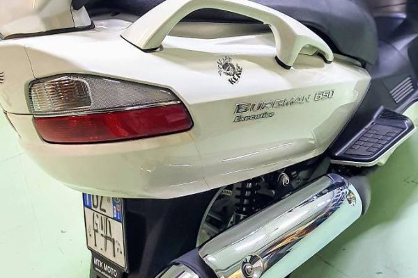 maxi scooter burgman 650 executive ABS