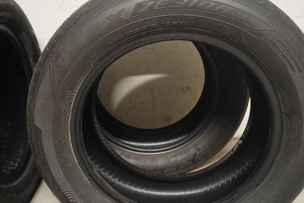 4x Sommerreifen 235/55 R17 – Falken ZIEX ZE310A ECORUN (nur 700 km)