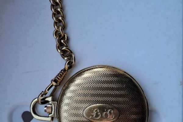 Kienzle.   Taschenuhr