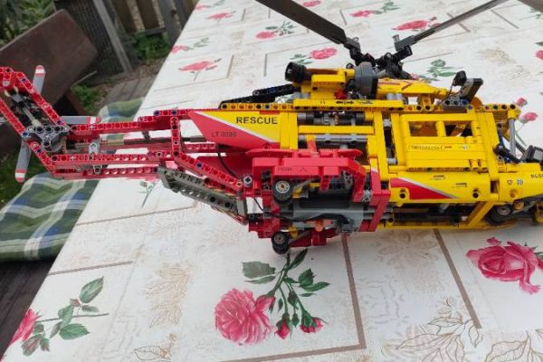 Lego technik Hubschrauber