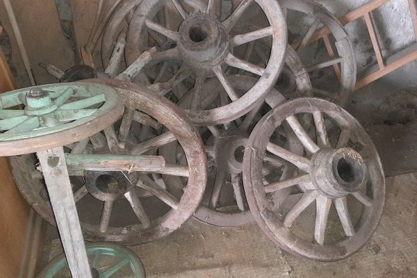 Wagenräder / Holzräder zu verkaufen