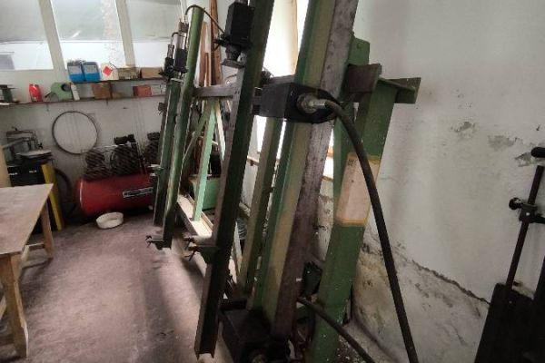 Hydraulische Rahmenpresse