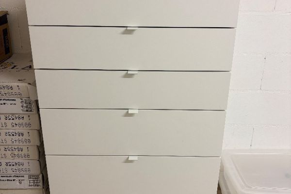 Kommode Ikea Vihals *top*