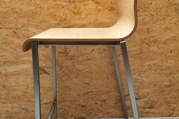 Designer-Hocker „PEDRALI – KUADRA“