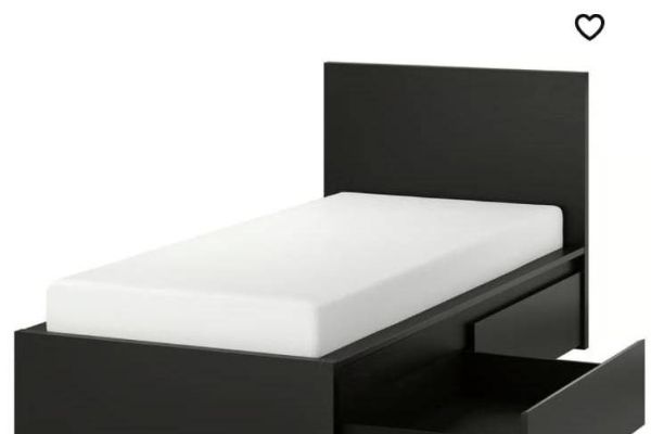 Malm Bett !!