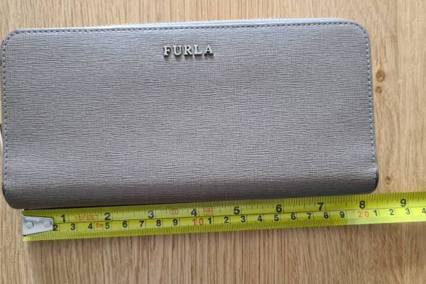 Damenbrieftasche der Marke Furla