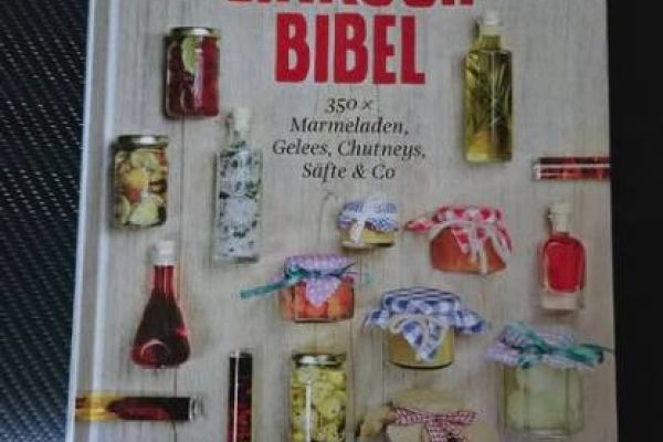 Buch : Die Einkochbibel nur wenig benutzt