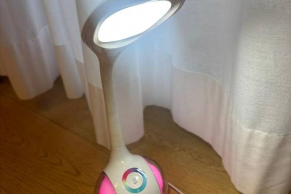 Schreibtischlampe
