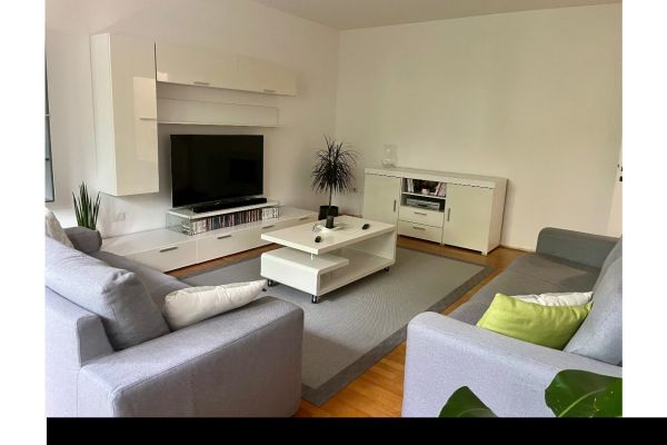 Wohnzimmermöbel-Set + 2 Divane zu verkaufen