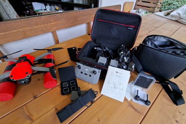 DJI AIR 2S More Combo inkl. Zubehör