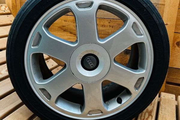 Orginal Aufi Avus Leichtmetallfelgen
