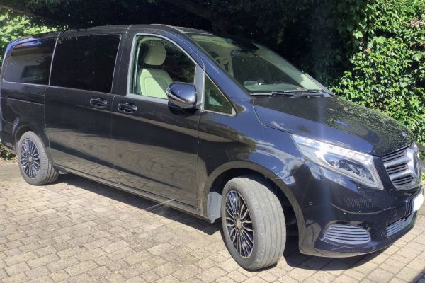 Mercedes V-Klasse  V250d 4matic Avantgarde Long
