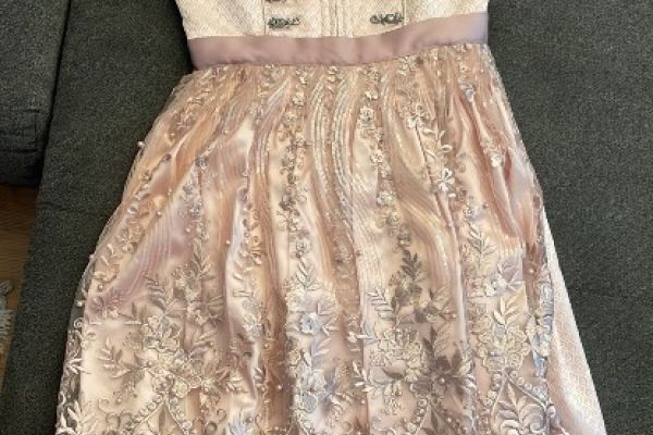Verkaufe Krüger Dirndl Gr. 34