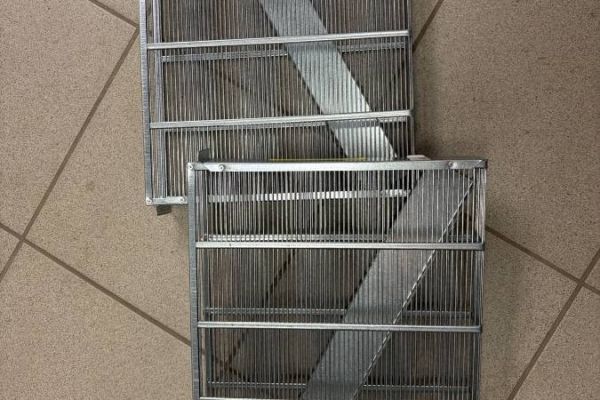 2x Bannwabentasche + Deckel Metall Dadant – unbenutzt / neu