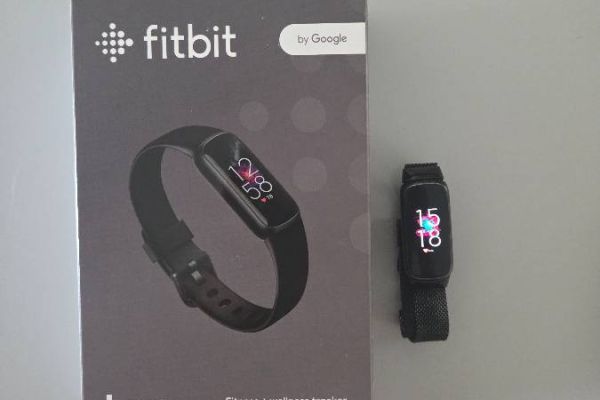 Smartwatch Fitbit Luxe