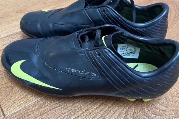 Fußballschuhe Nike Mercurial Gr. 42,5