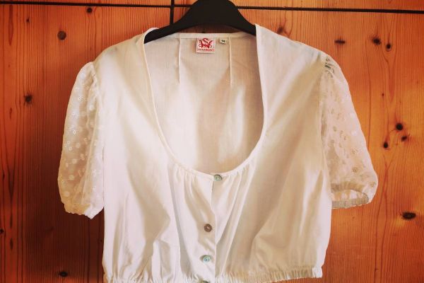 Dirndl Bluse
