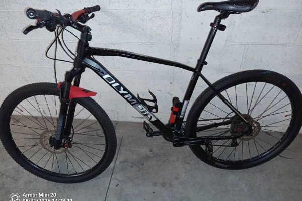 MTB rot/schwarz Größe XL