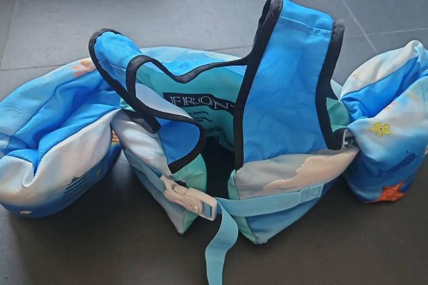 Schwimmhilfe