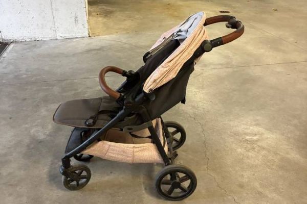 Toller Kinderwagen von MAST