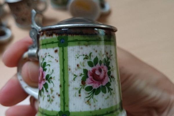 Vintage Miniatur Bierkrüge mit Zinndeckel aus 1960