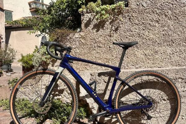 Gravelbike BMC URS „UnReStricted“ Two Größe M