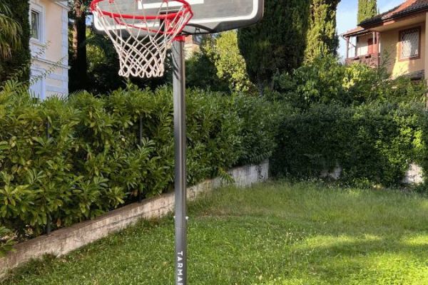 Tarmak Basketballkorb mit Ständer