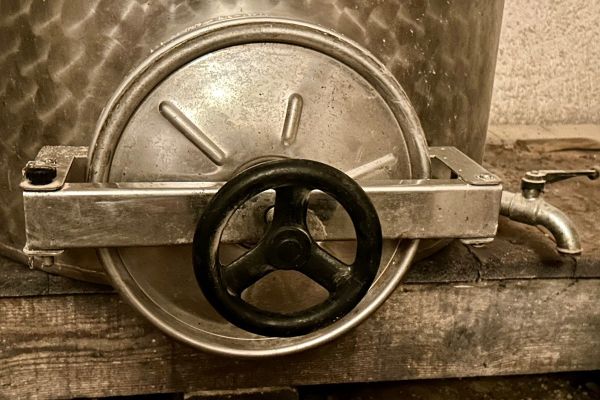 Gärfass Inox 600 lt. mit Luftdeckel und unterem Reinigungsdeckel