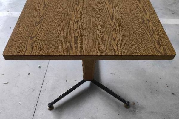 3 Tische 120 x 80 und mit stabilen einstellbarem Eisengestell,