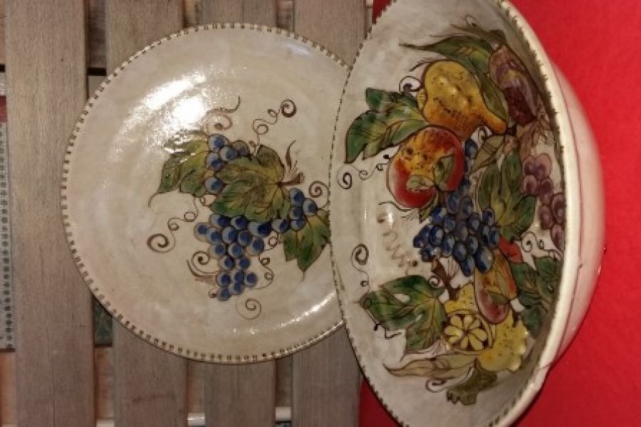 Dekorative Keramikschüssel und Teller - Bild 1