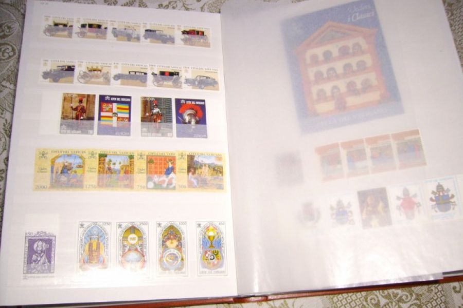 Briefmarken Vatikan postfrisch - Bild 3