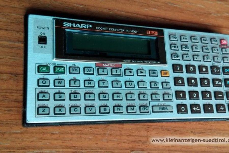 Sharp PC-1403H (90iger Jahre) - Bild 1