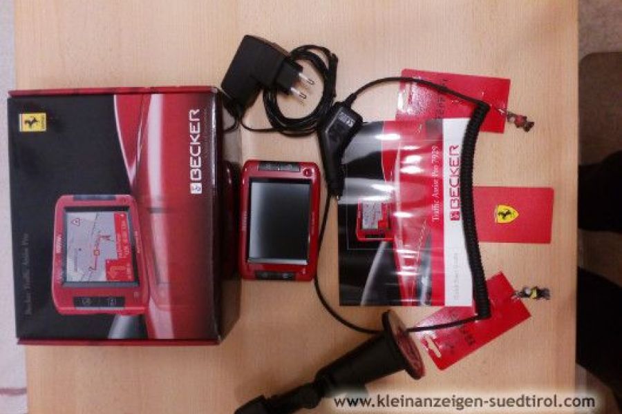 Navigation Traffic Assist Pro Ferrari 7929 - Bild 2