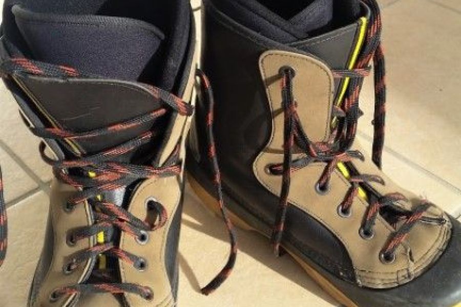 Verkaufe Snowboardschuhe - Bild 1