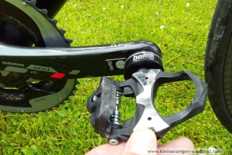 Verkaufe neuwertiges Scott Rennrad mit Zubehör - Bild 3