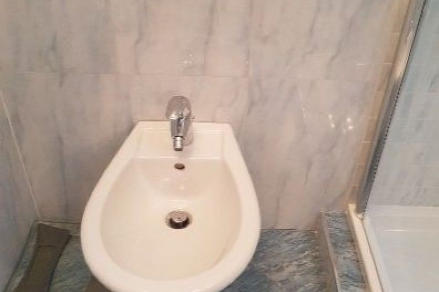Bidet für Bad - Bild 1
