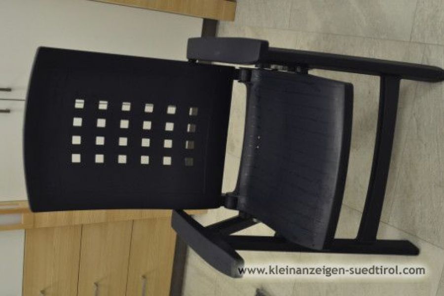 6 neuwertige Gartenstühle mit neuen Auflagen 280 € - Bild 3