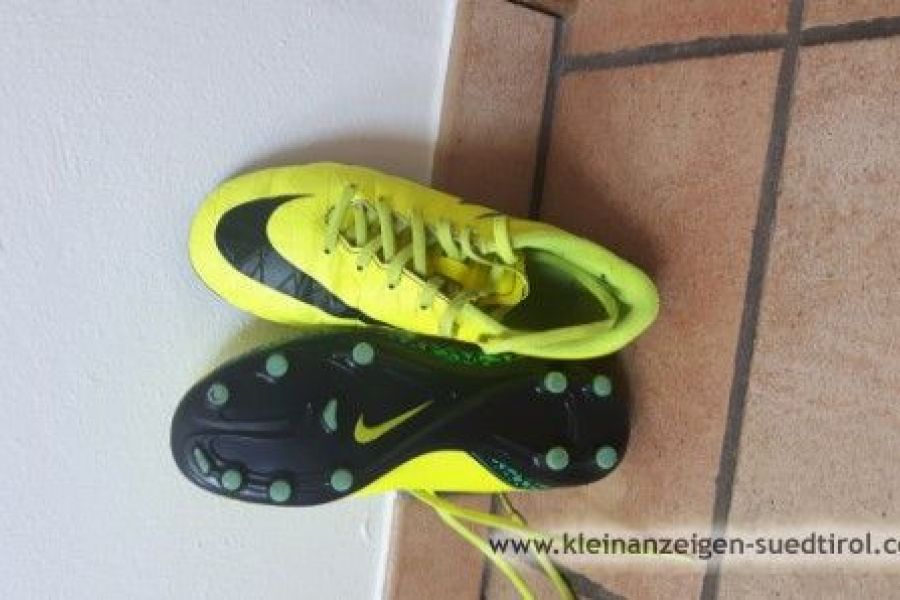 Fußballschuhe Nike - Bild 1