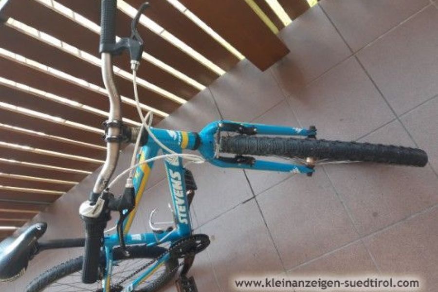türkises fahrrad