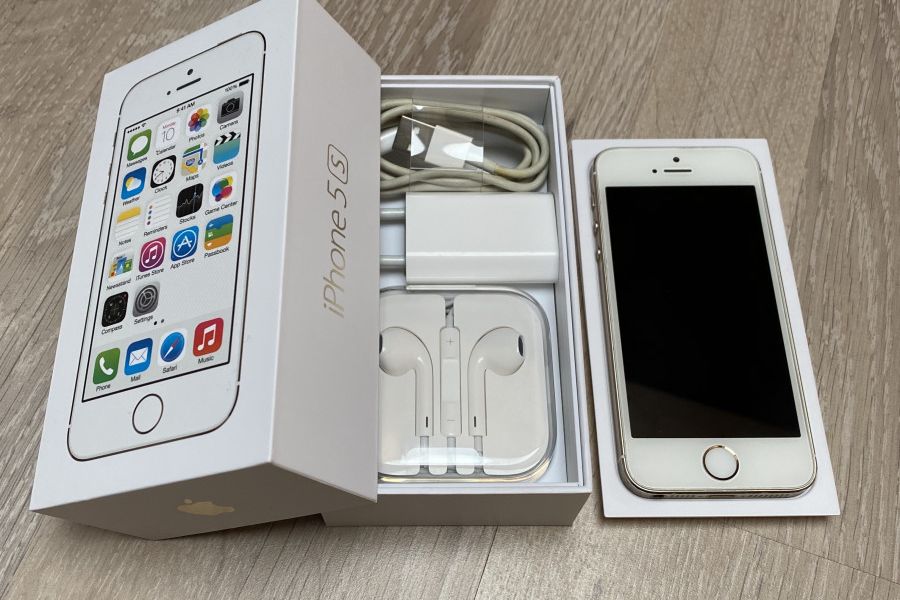 Apple iPhone 5S 16 GB Gold OVP FREI FÜR ALLE NETZE - Bild 1