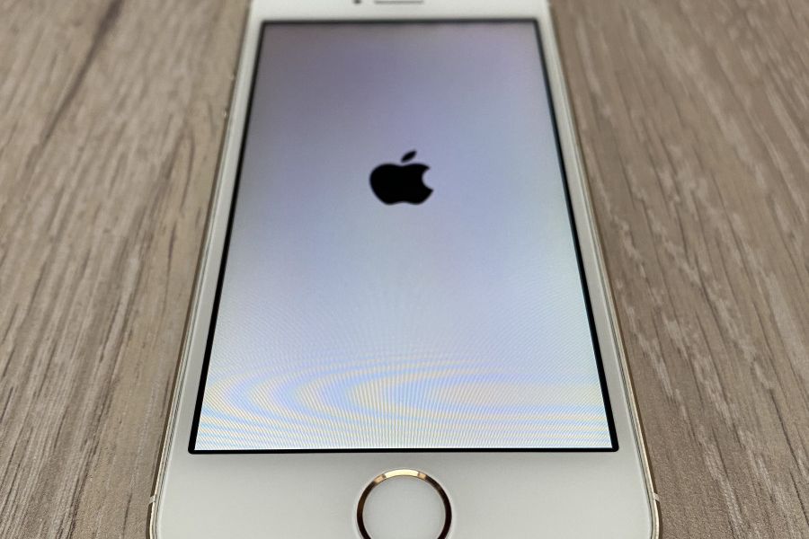 Apple iPhone 5S 16 GB Gold OVP FREI FÜR ALLE NETZE - Bild 2