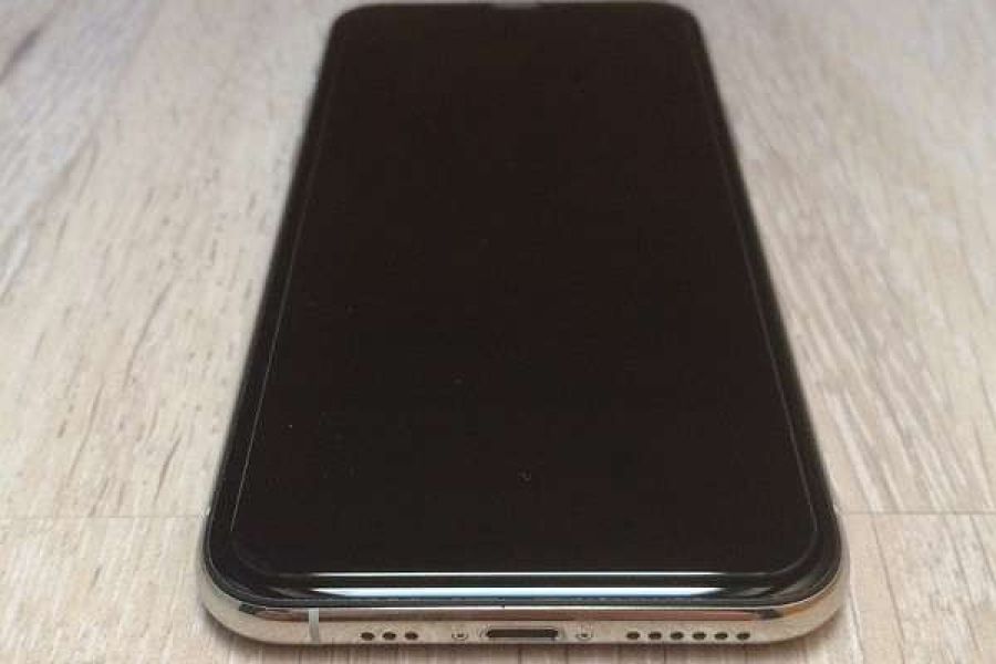 Apple iPhone 11 Pro 64 GB silber OVP FREI FÜR ALLE NETZE - Bild 2