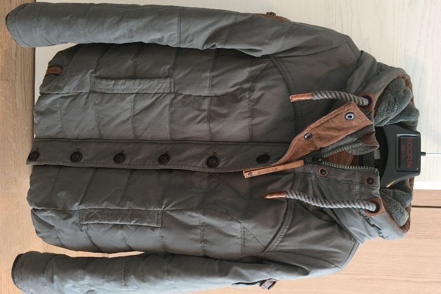 Naketano Jacke mit Kapuze Gr. M - Bild 1