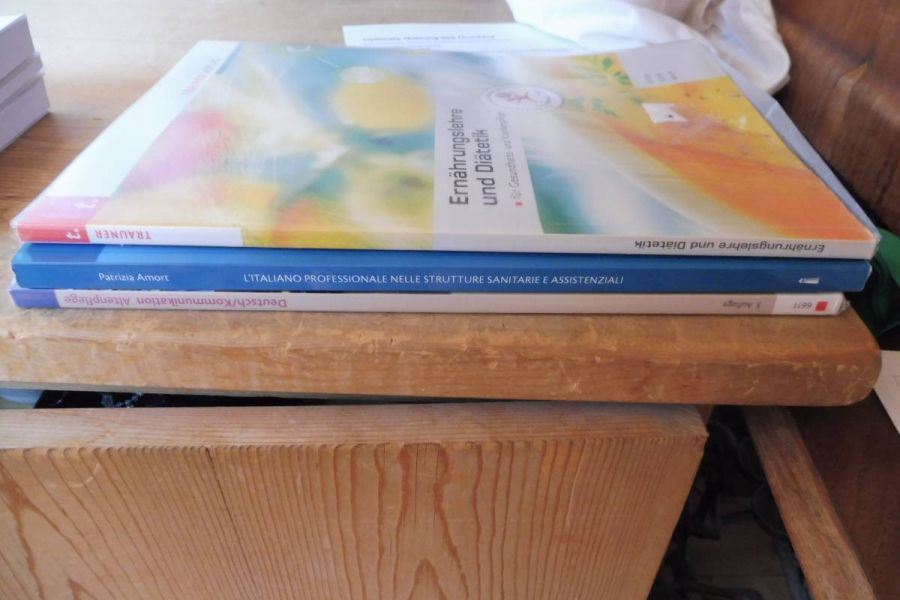 Schulbücher für Altenpflege - Bild 2