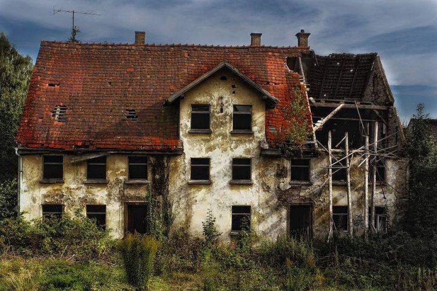 Renovierungsbedürftiges Haus/kleiner Bauernhof/Baugrund gesucht! - Bild 1