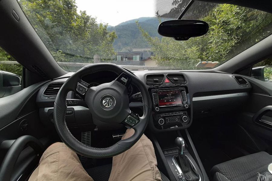 VW Scirocco r-line DSG 265 ps - Bild 3