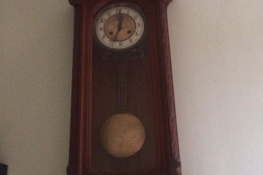 WandUhr ,sehr gut erhalten - Bild 1