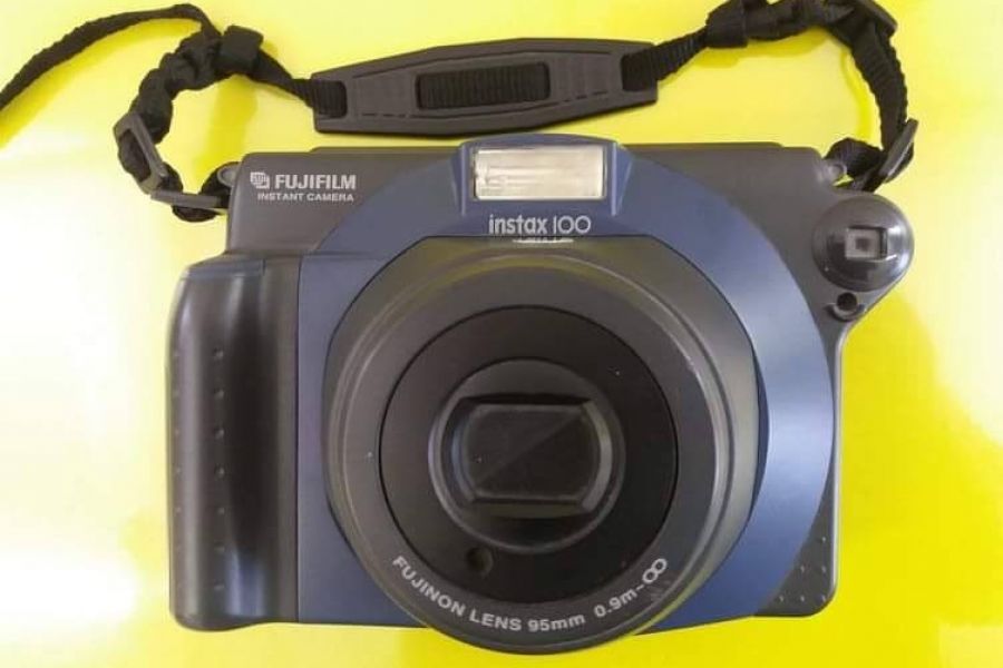 FUJI INSTANT CAMERA Instax100 - Bild 1